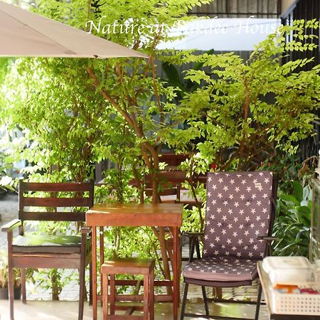 Hotel Pakdee House Udon Thani Esterno foto