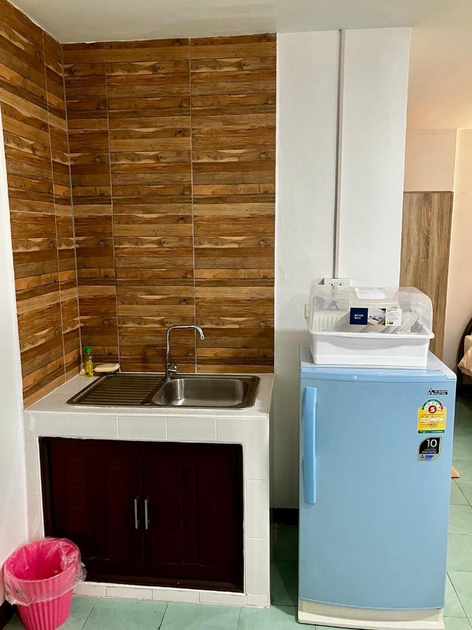 Hotel Pakdee House Udon Thani Esterno foto