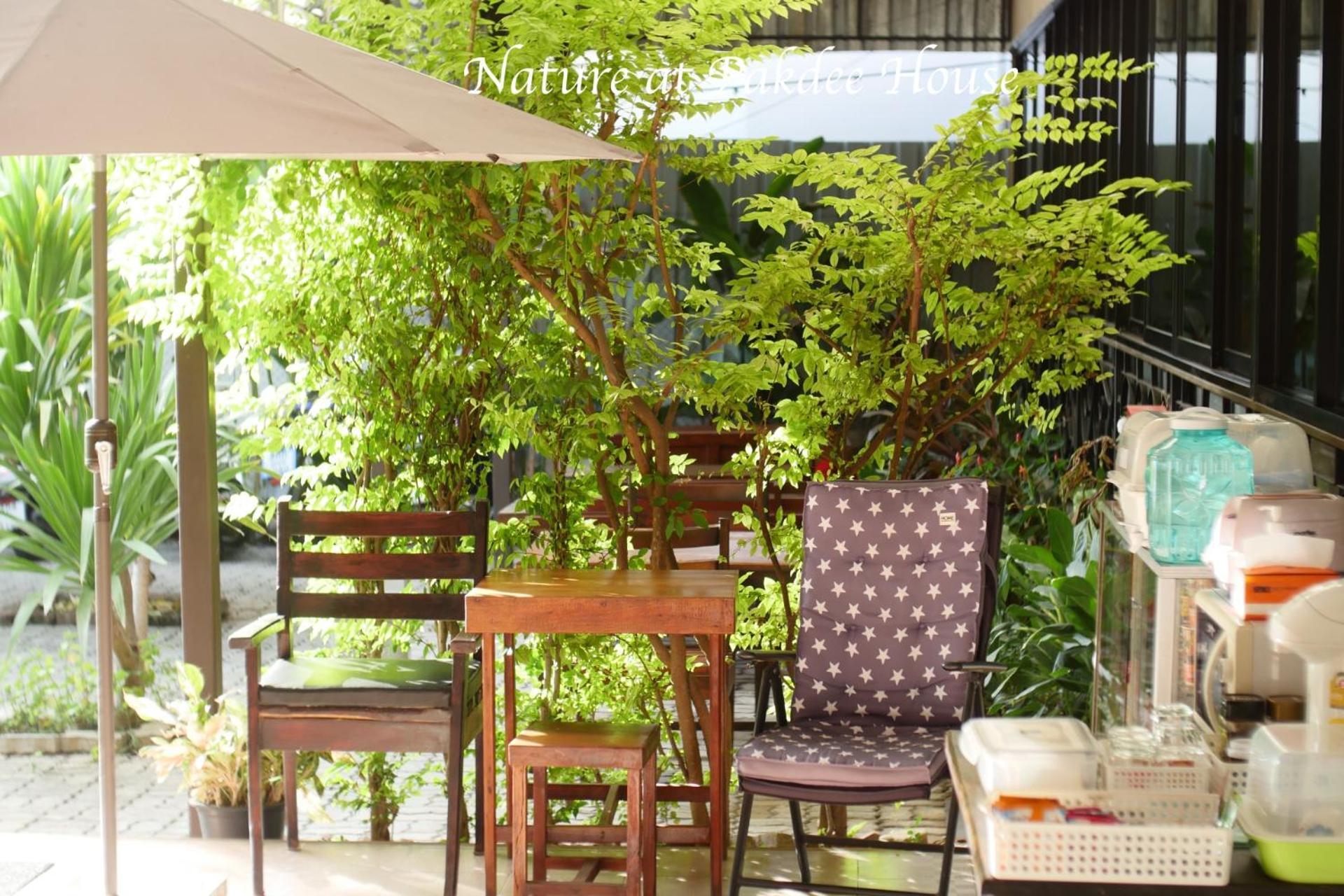 Hotel Pakdee House Udon Thani Esterno foto