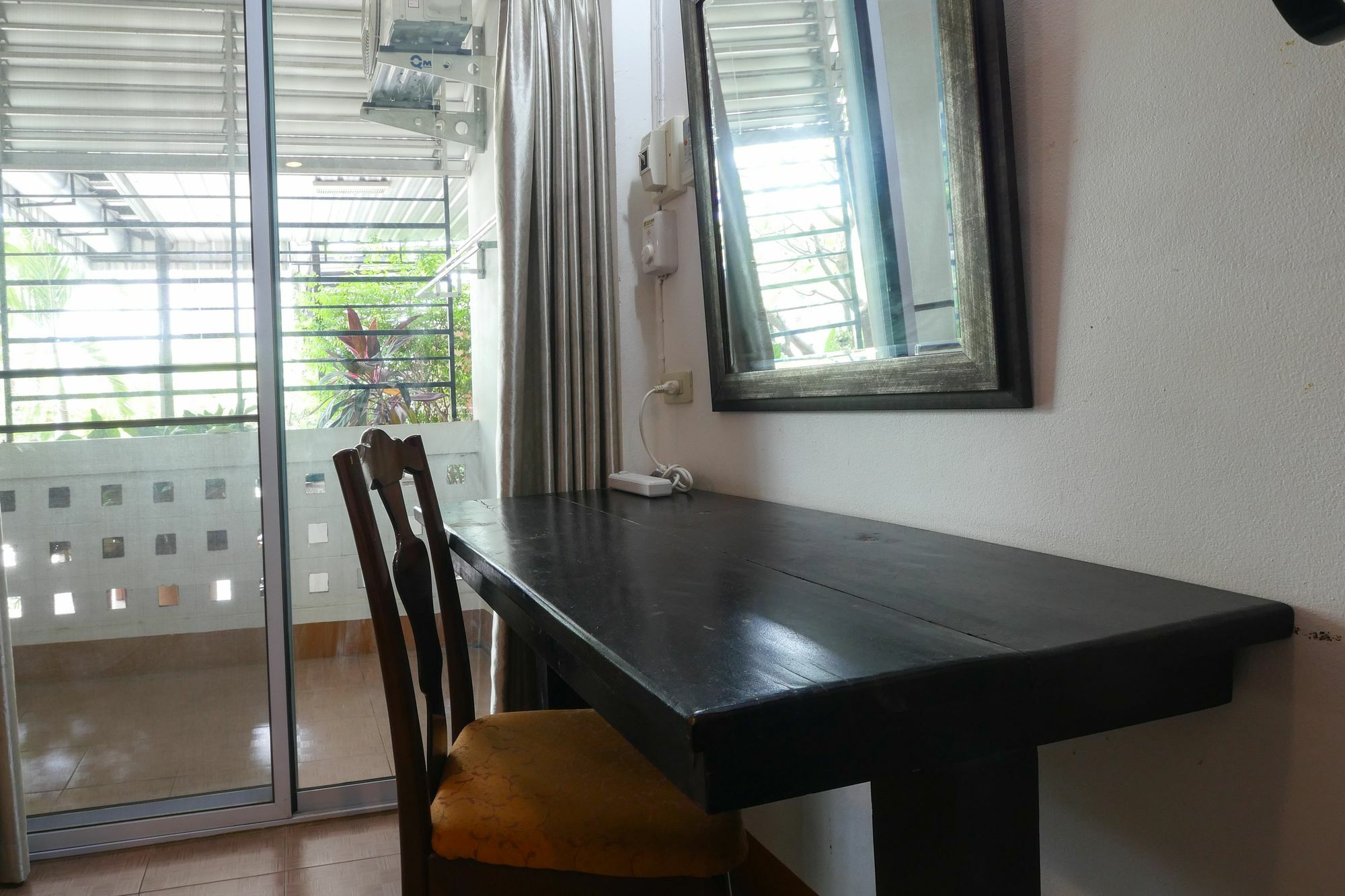 Hotel Pakdee House Udon Thani Esterno foto